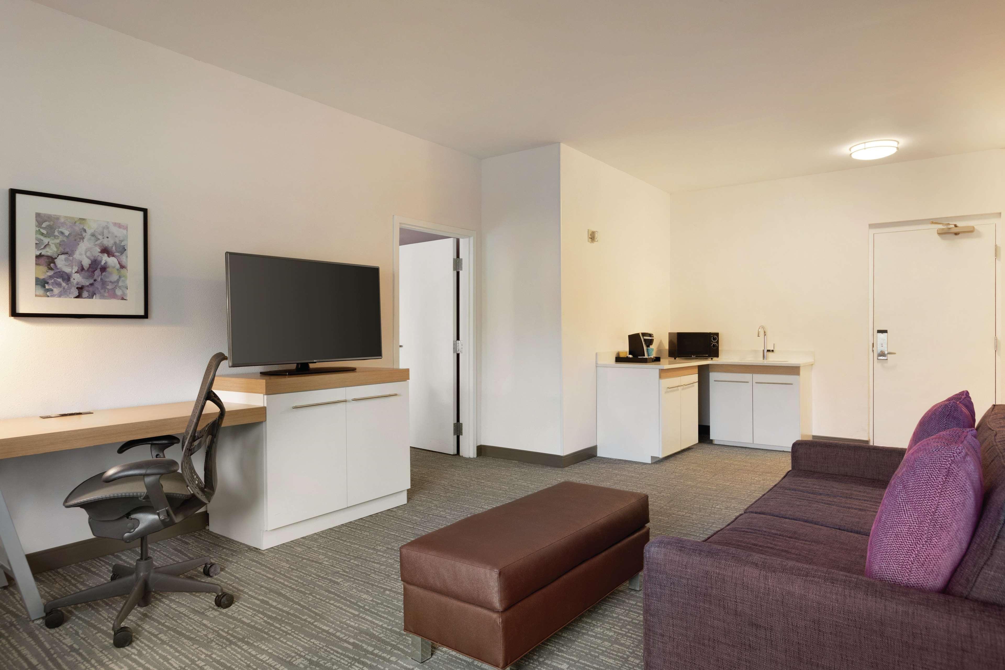 Hilton Garden Inn Bridgewater Exteriör bild