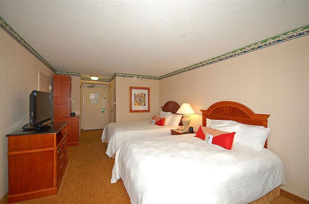 Hilton Garden Inn Bridgewater Exteriör bild